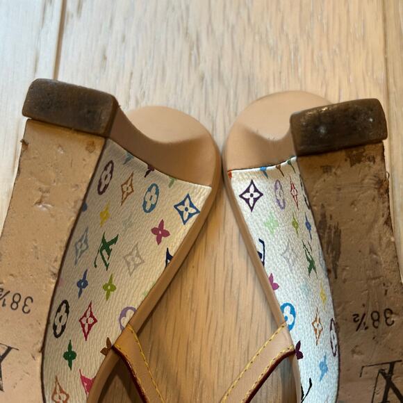 Louis Vuitton Multicolor Monogram White Leather Bow Wedge Sandals 38.5 - Picture 10 of 14